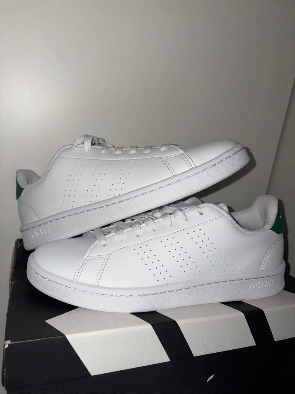 adidas White Leather Sneakers with Green Heel Tab NWOT